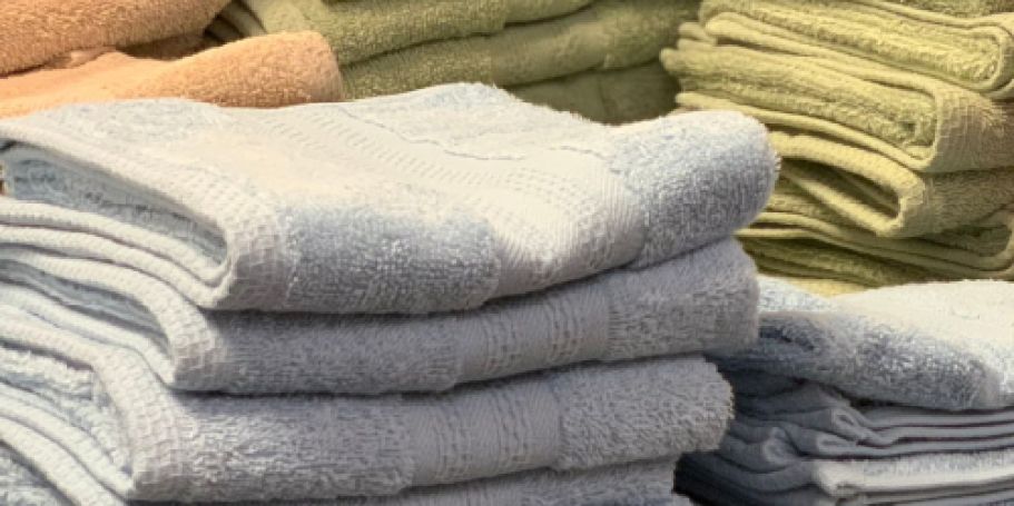 Bath Towels 4-Piece Set Only $11.99 on Macys.online (Regularly $54)