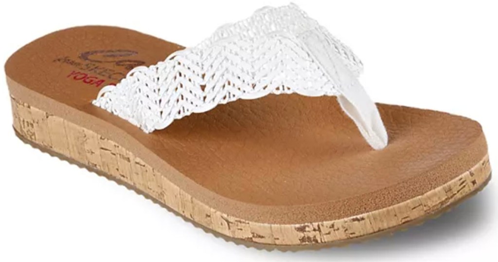 white sketchers womens flip flops