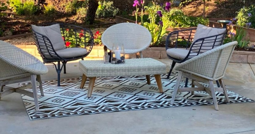 Rio Black Moroccan 6' x 9' Reversible Indoor/Outdoor Floor Mat