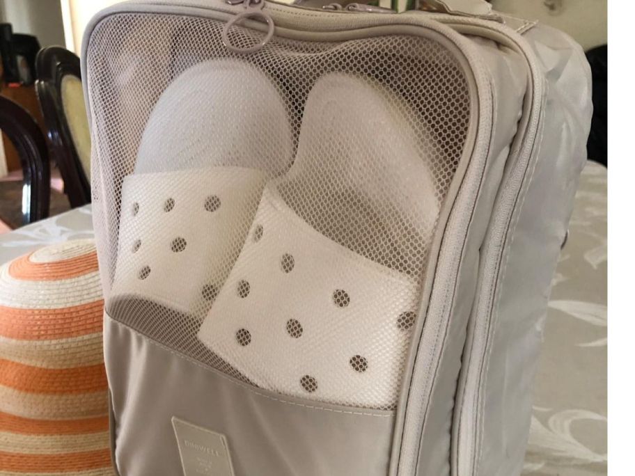 Mosio Travel shoe organzier with crocs inside