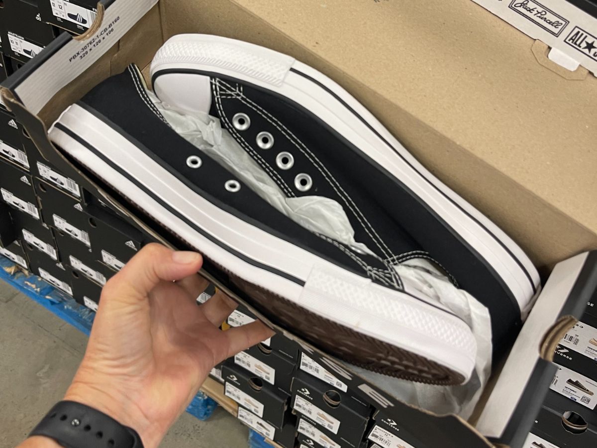 Converse Clearance Sale on Kohls.online | Popular Styles from $13 (Reg. $40)