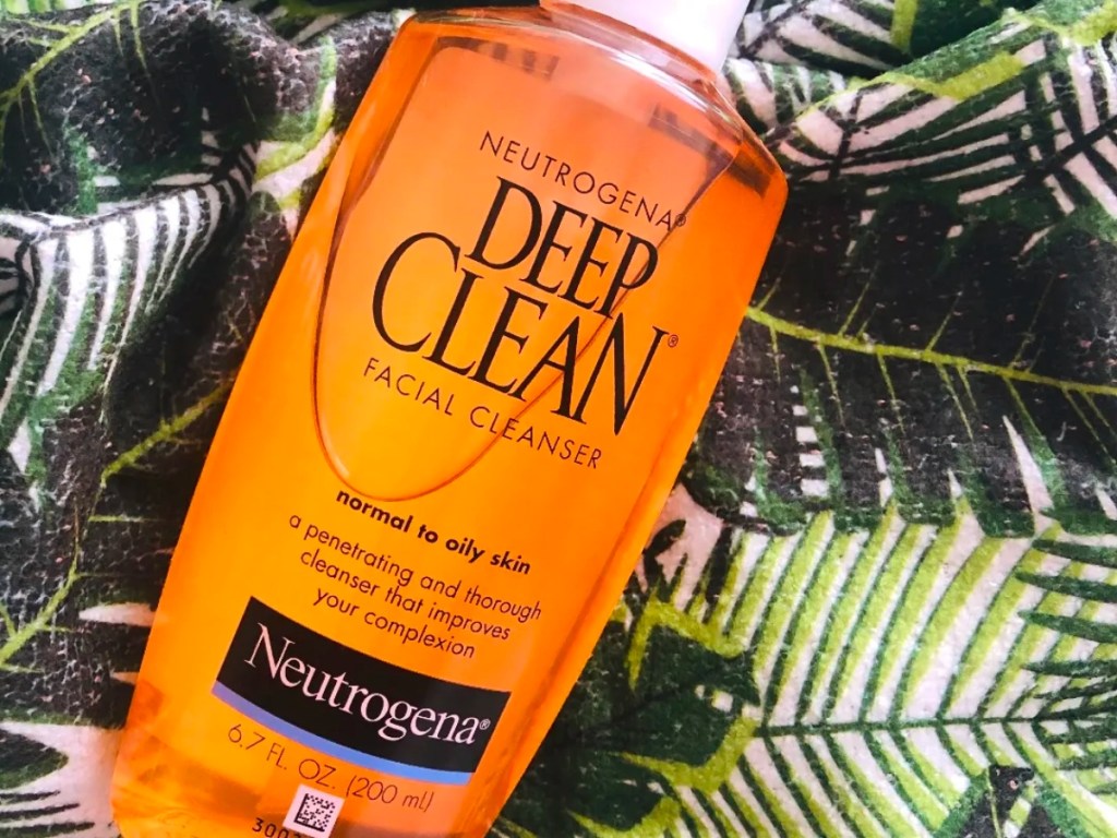 Neutrogena Oil-Free Deep Clean Daily Facial Cleanser 6.7oz