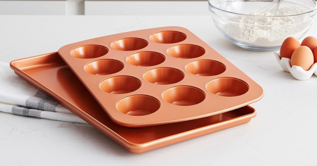 Amazon Basics 5-Piece Bakeware Set