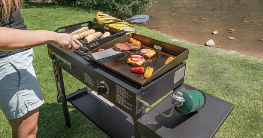 Blackstone Duo 17" Griddle and Charcoal Grill onlinebo