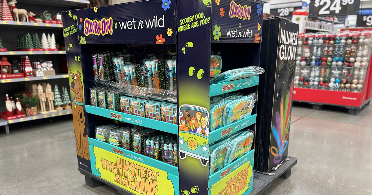 scooby doo makeup display in Walmart