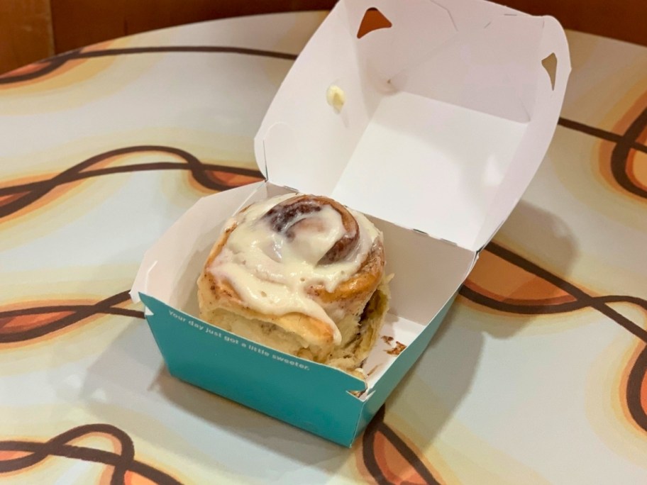 cinnabon minibon in cinnabon box