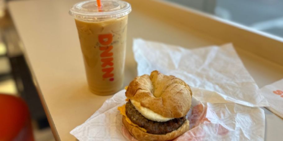 New Dunkin’ Coupon = Just $6 for a Coffee, Sandwich, AND Hash Browns!