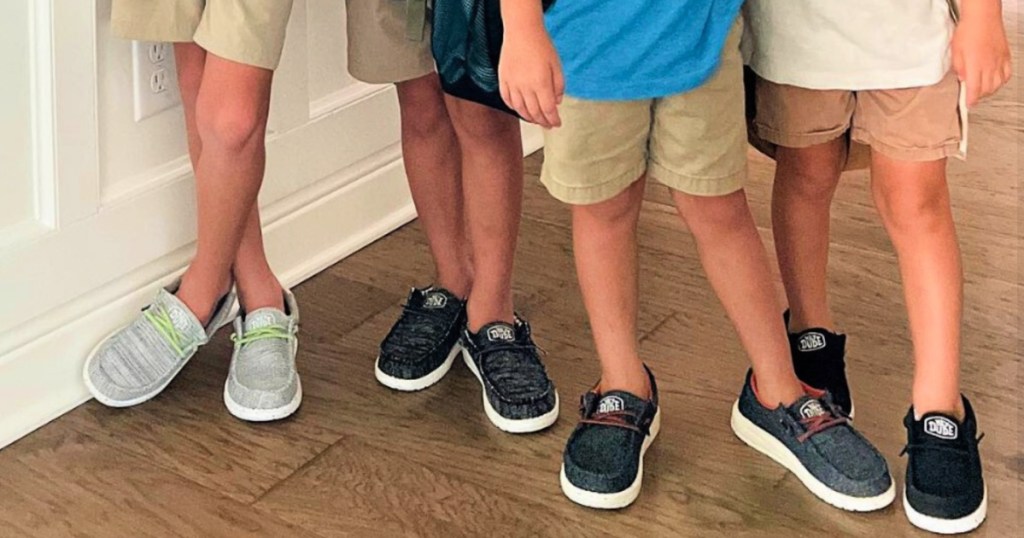 boys wearing hey dues kids shoes