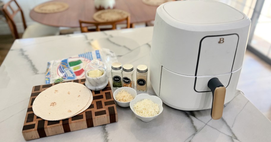 ingredients to make garlic bread using a tortilla