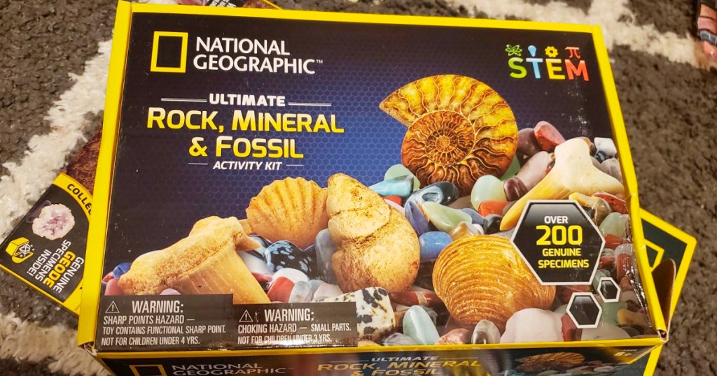 national geogaphic rock mineral and fossil box