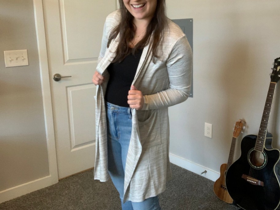 woman wearing long grey wrap