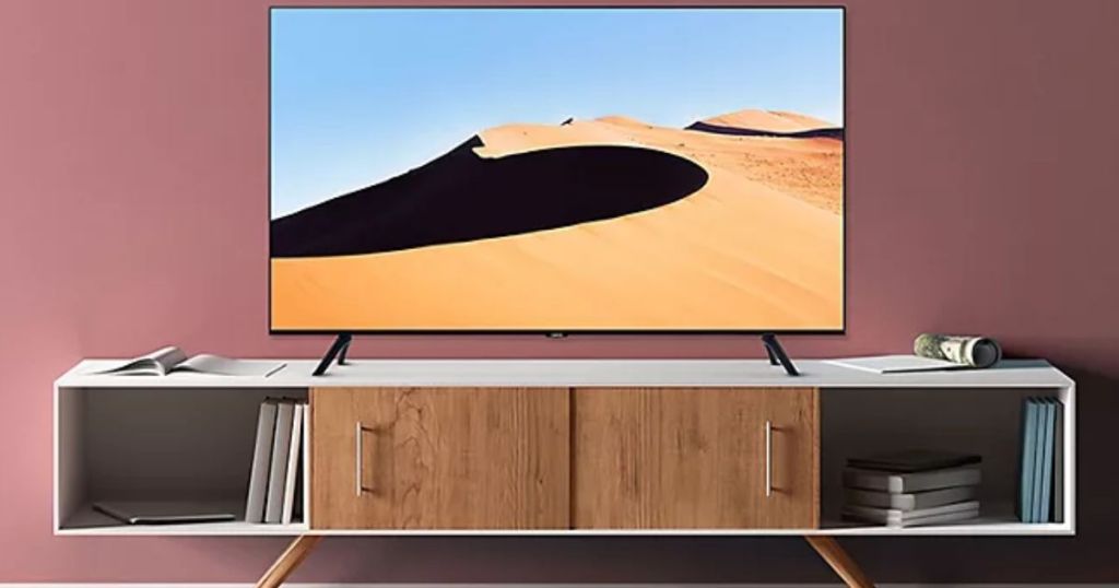 SAMSUNG 70" Class TU690T-Series Crystal Ultra HD 4K Smart TV