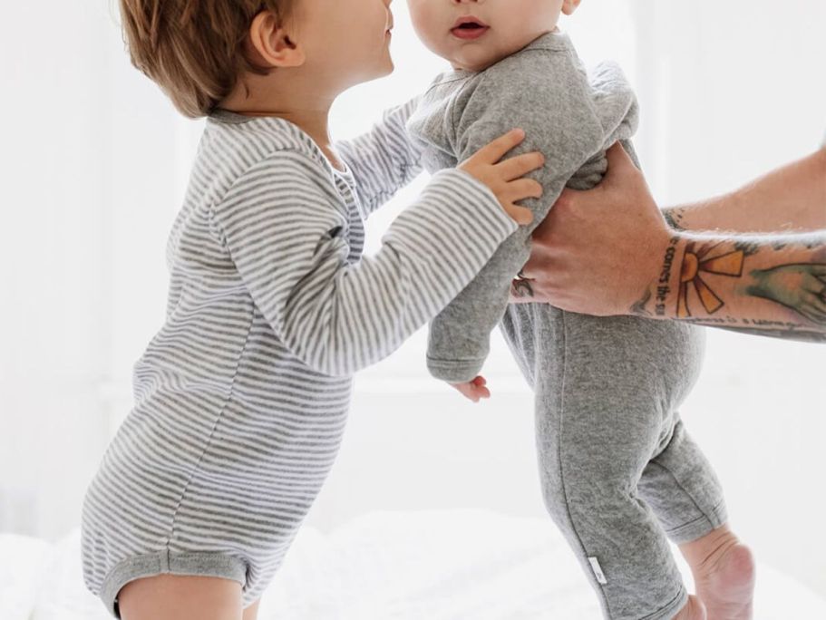 EXTRA 25% Off Burt’s Bees Baby Clearance + Free Shipping | Pajamas from $8.99 Shipped