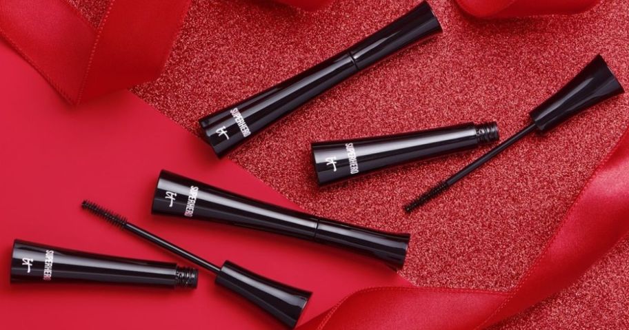 3 tubes of It Cosmetics superhero mascara