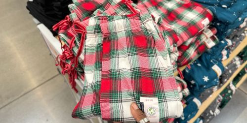 Joyspun Women’s Christmas Pajamas Just $6.98 on Walmart.online (May Sell Out!)