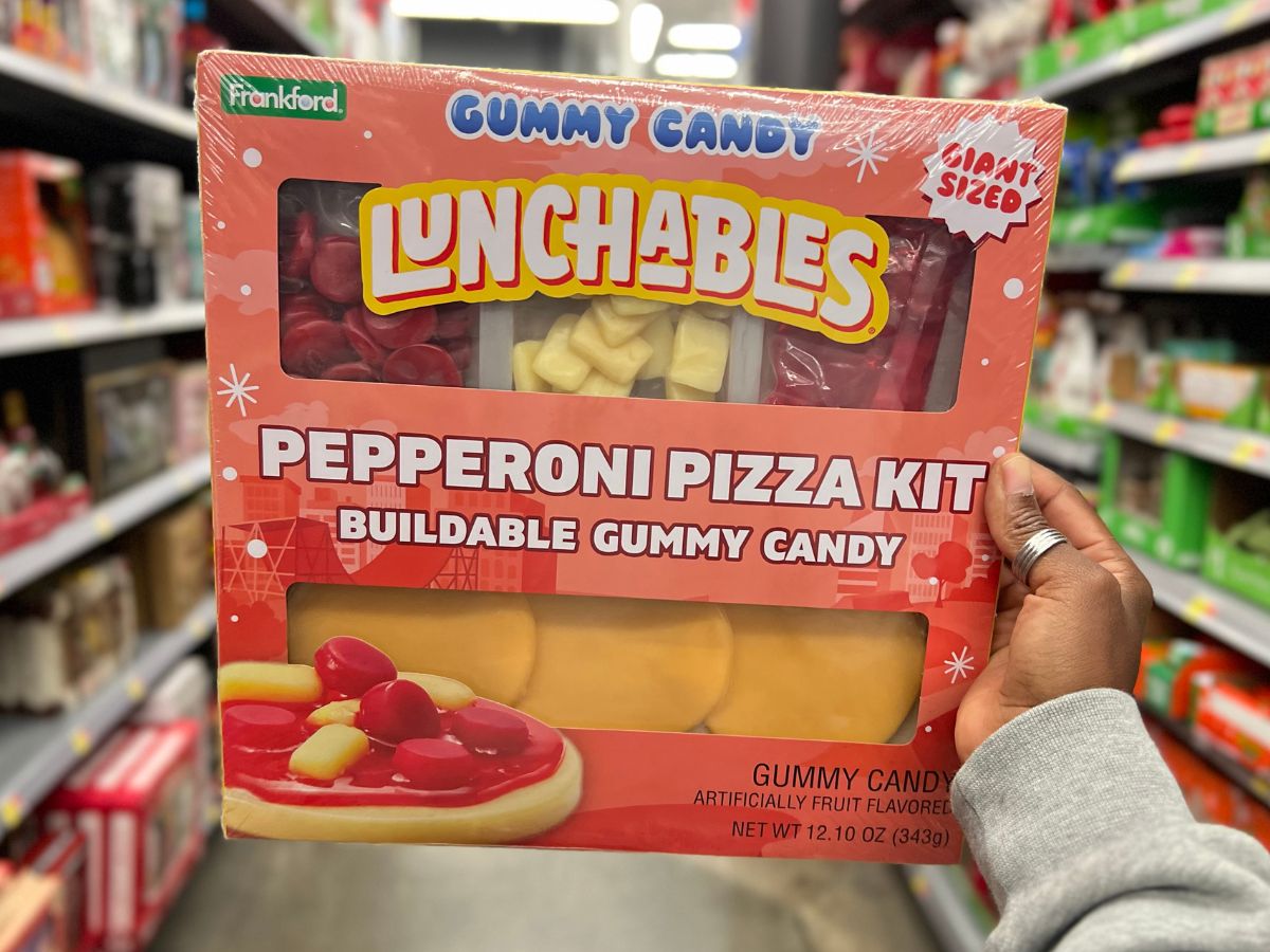 Lunchables Gummy Candy Pizza