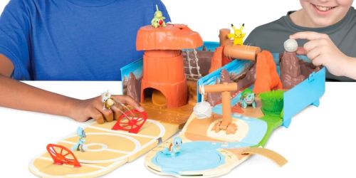 Pokemon Carry Case Battle Desert Playset Just $13.99 on Amazon (Reg. $35)