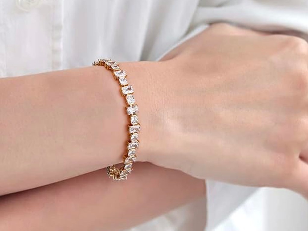 Emibele Gold-Plated Cubic Zirconia Tennis Bracelet