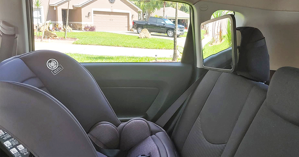 baby car mirror on backseat headrest