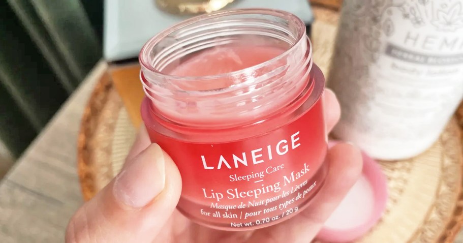 FREE Shipping on ALL Laneige Orders + Save on Stocking Stuffer Bundles!