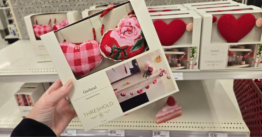 Target Valentine's Day Threshold Garland