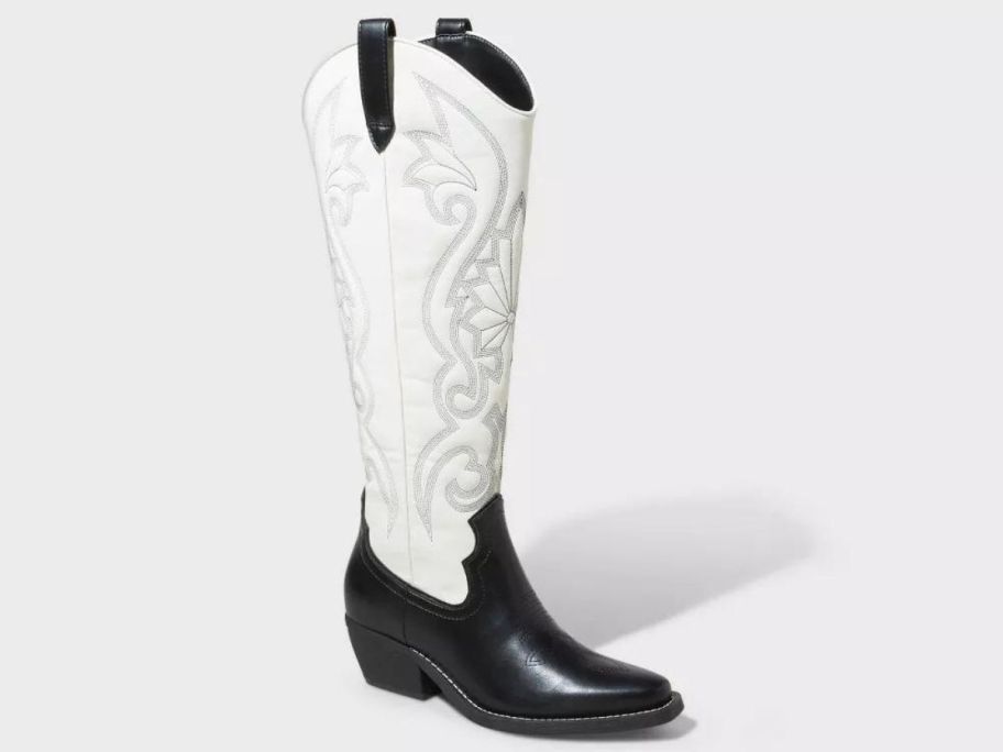 Wild Fable Women's Kenzi Tall Western Dress Boots stock image