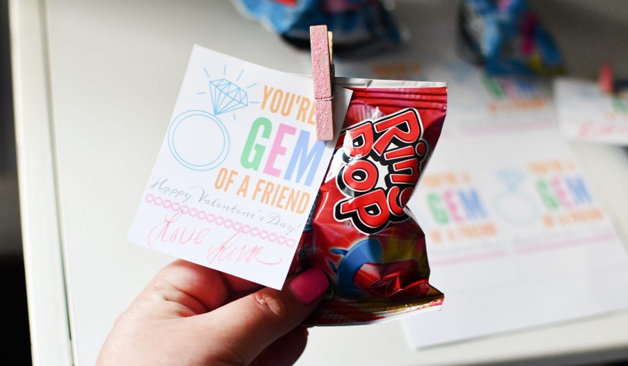 A ring pop diy valentine for kids