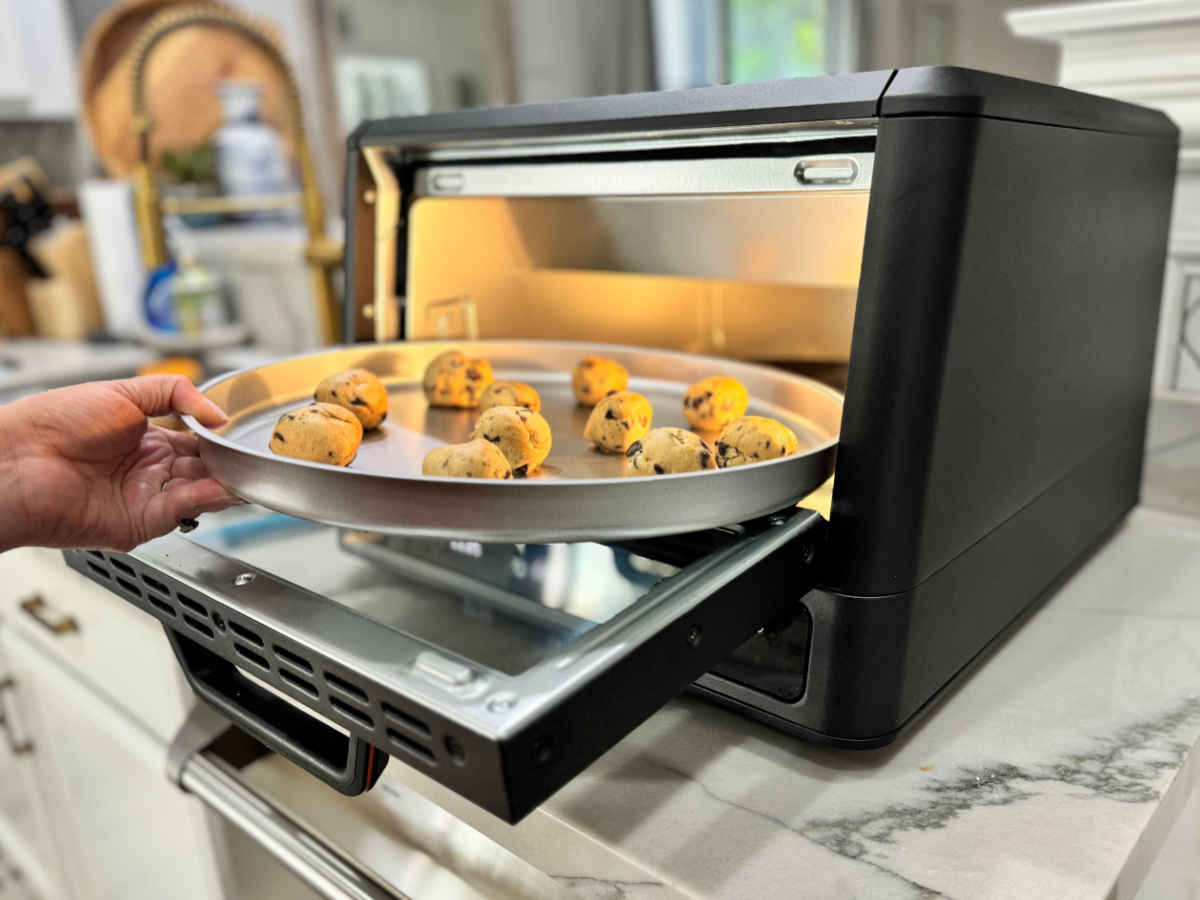 *HOT* Blackstone Indoor/Outdoor Airfry Pizza Oven from $169.99 Shipped (Regularly $300)