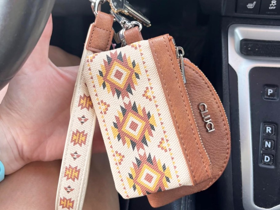 Dual Pouch Keychain Wallet Just $11.92 on Amazon (Reg. $20) | lululemon Look For Less