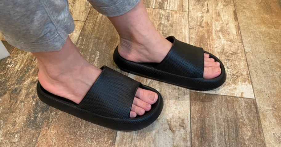 dirk cloud slide sandals in black