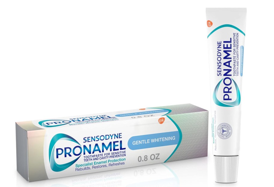 stock image of Sensodyne Pronamel Gentle Whitening Alpine Breeze Toothpaste