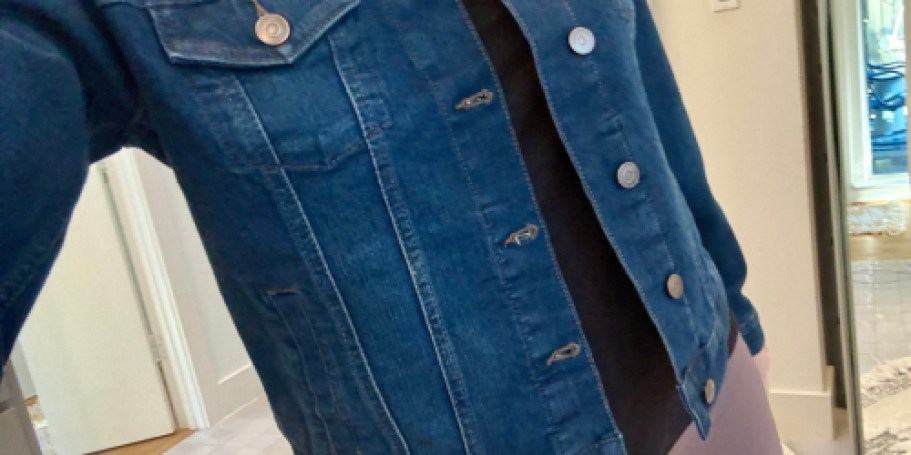 *HOT* Women’s Denim Jacket from $8.70 on Walmart.online (Reg. $23)