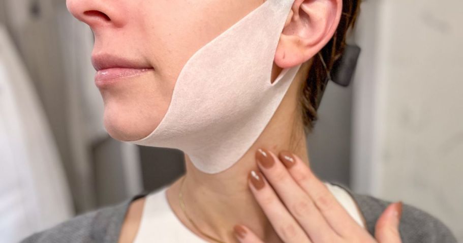 Collagen Chin Lifting Masks 5-Pack Only $15 Shipped for Prime Members (Over 9K 5-Star Ratings!)