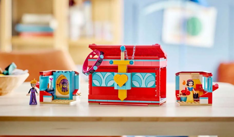 a lego snow white jewelry box