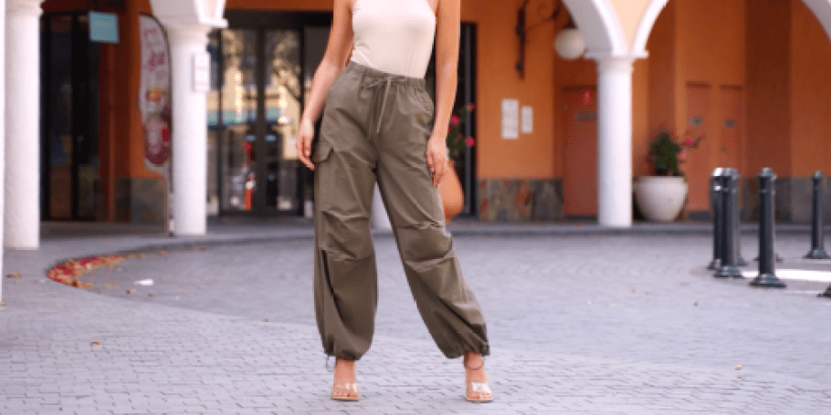 Women’s Parachute Cargo Pants Just $13.99 on Amazon (Reg. $28)