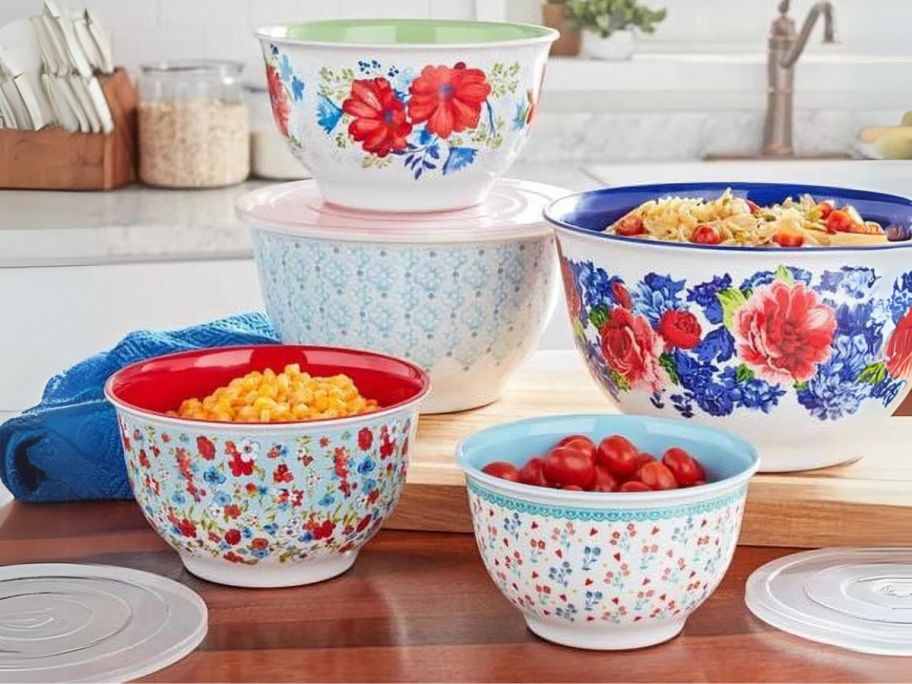 The Pioneer Woman Melamine Mixing Bowl 10-Piece Set in Heritage Floral in kitchen