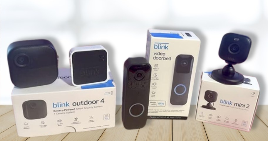 Blink security cameras with the boxes they onlinee in