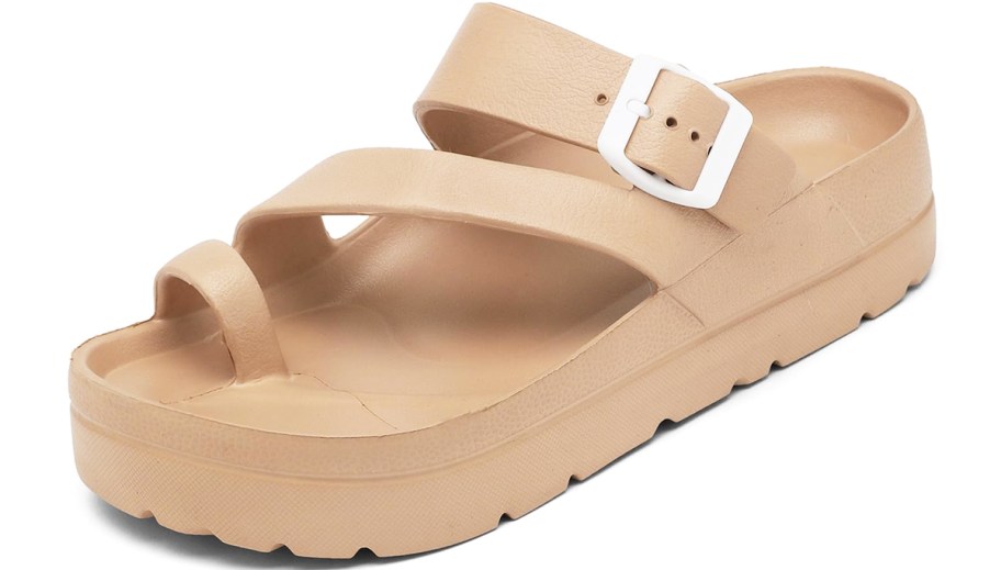 tan platform sandal with toe ring