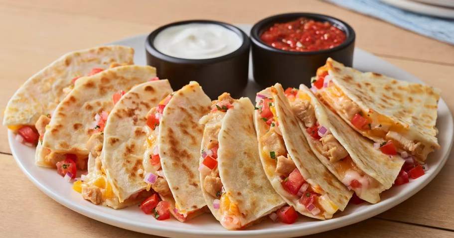 Teacher Appreciation Week Deals | Free Applebee’s Appetizer + More