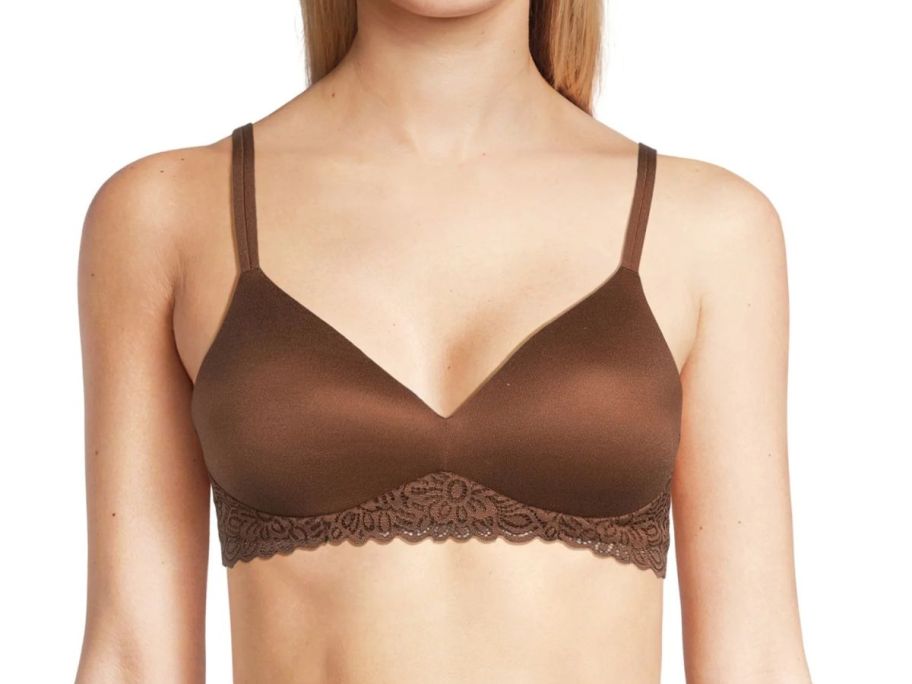 woman wearing No Boundaries Women's Light Lift Wirefree Lace Bra