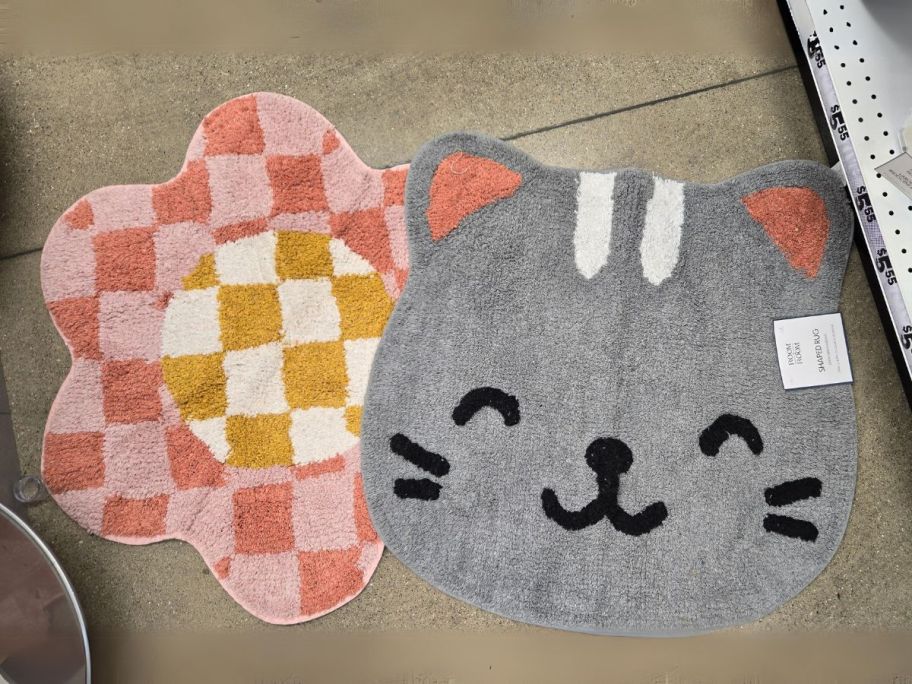 Trendy Shaped Rug 30in Checkered Flower or Kawaii Cat on floor