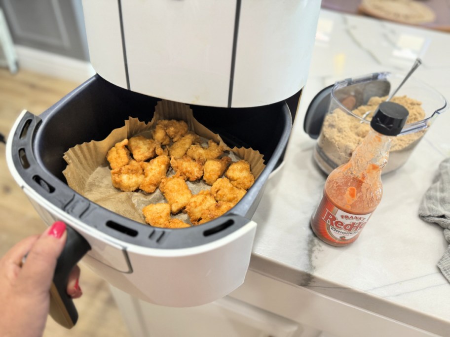 chicken tenders in an air fryer