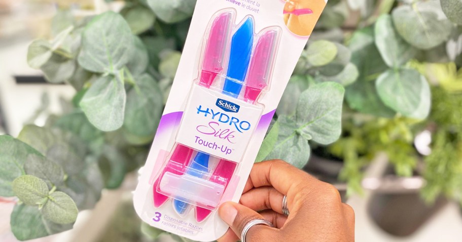 *HOT* Schick Hydro Silk Dermaplaning Razors 3-Pack Just $1.50 Shipped on Amazon