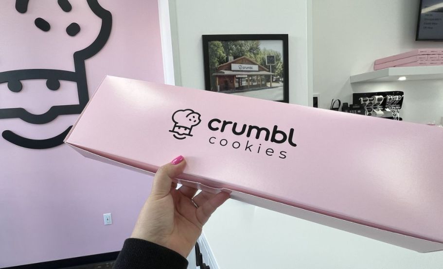 This NEVER Happens: Get 6 Crumbl Cookies for the Price of a 4-Pack on Sept 25th!