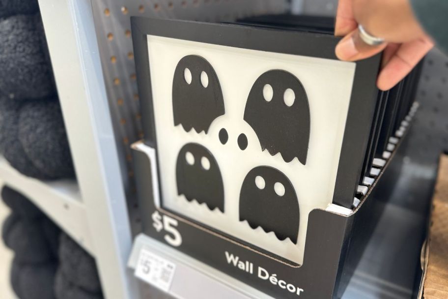 ghost wall decor