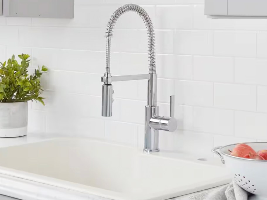 stainless steel kitchen faucet and sink in kitchen