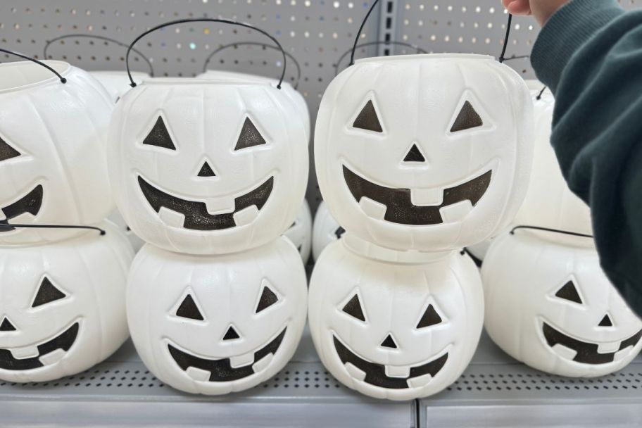 white plastic jack o lanterns