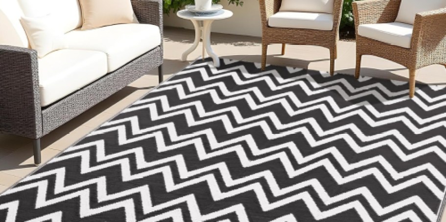 Large Waterproof Outdoor Rug Just $14.99 on Amazon (Reg. $40)