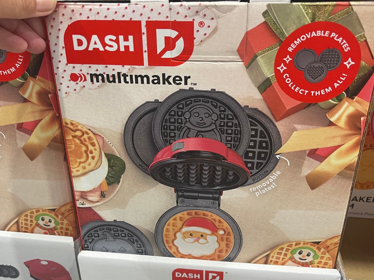 Dash MultiMakers from $20.99 on Kohls.online | Space-Saving Design w/ Interchangeable Plates