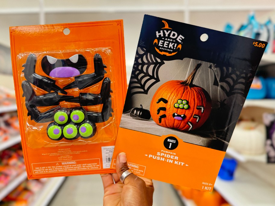 Hyde and Eek Pumpkin Spider Push-In Kit